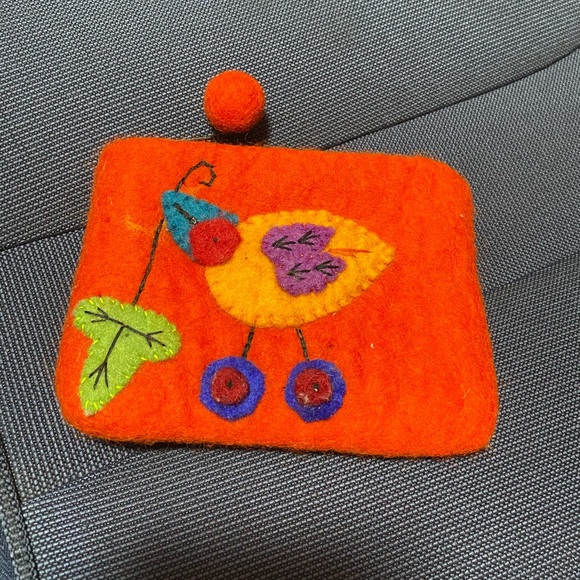 Handmade wool wallet coin purse - Picture 2 of 2